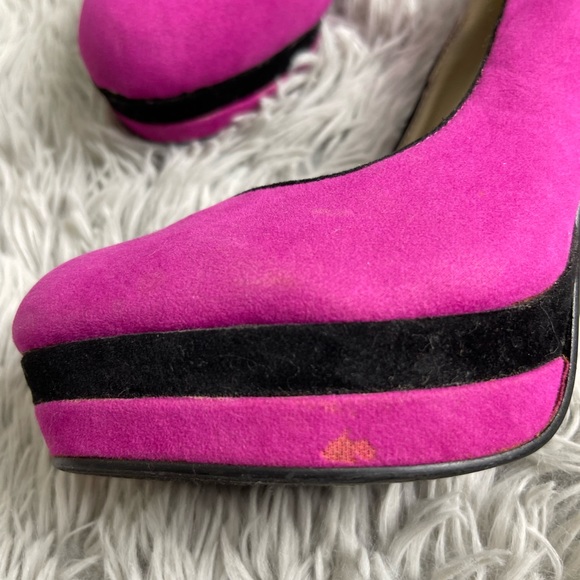 CR collection Barbiecore pink spiked heels size 7 - Picture 2 of 9